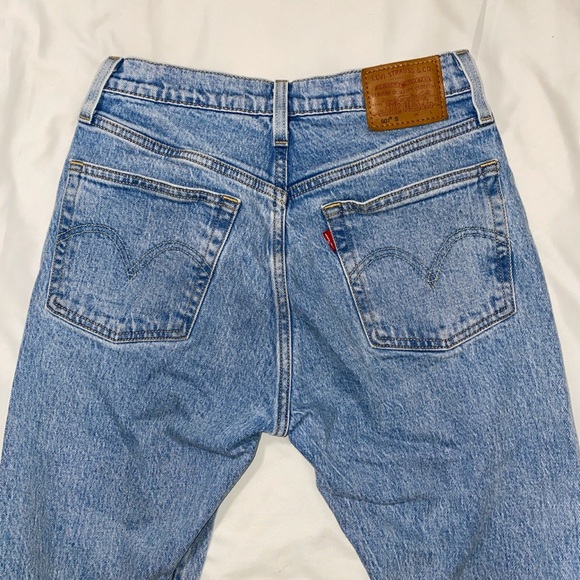 LEVI’S - Picture 2 of 4